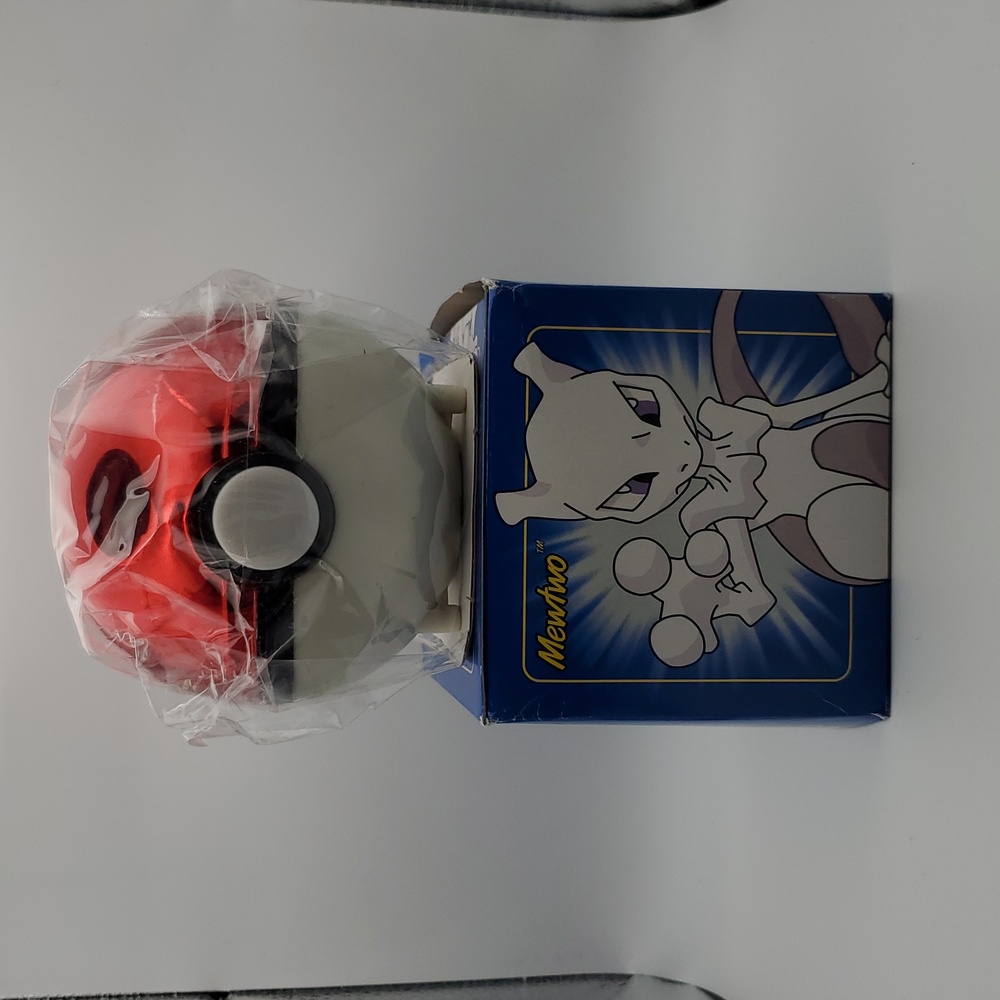 1999 Burger King Pokemon 23k Goldplated Card - Mewtwo (Sealed)